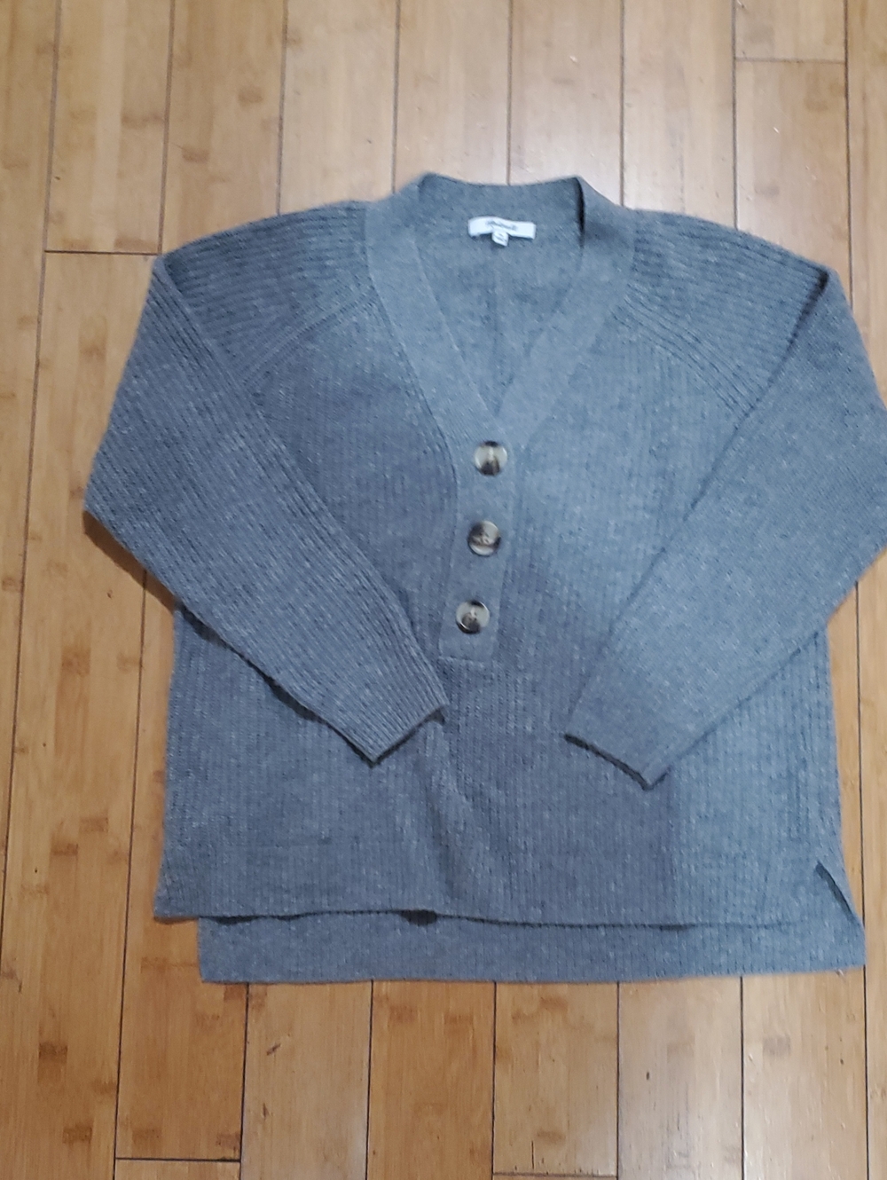 Madewell Gray V‑Neck Button Ribbed Cardigan
